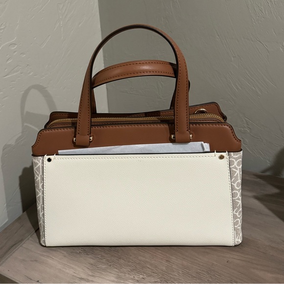 CALVIN KLEIN ✨ SATCHEL - Picture 4 of 12